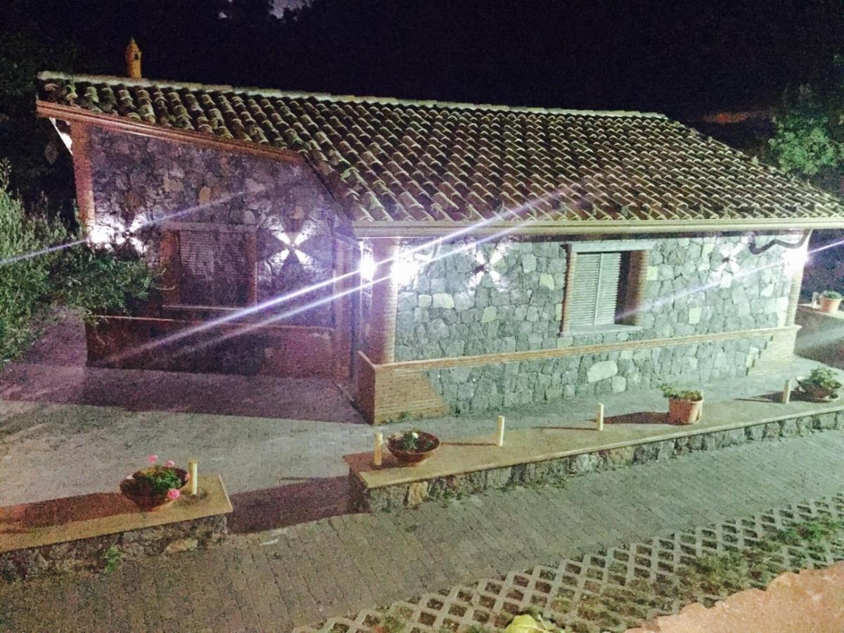 Casa Monte Etna Maletto Exteriér fotografie