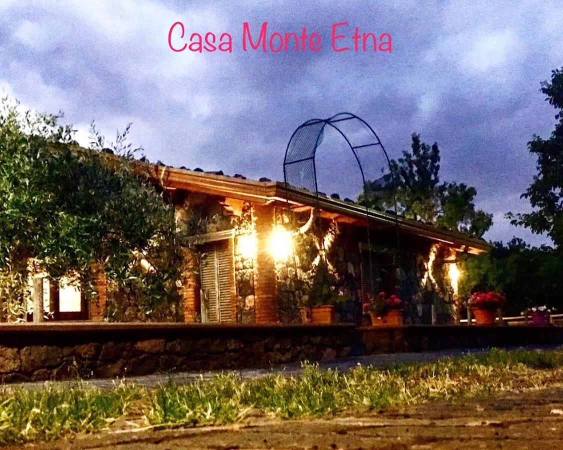 Casa Monte Etna Maletto Exteriér fotografie